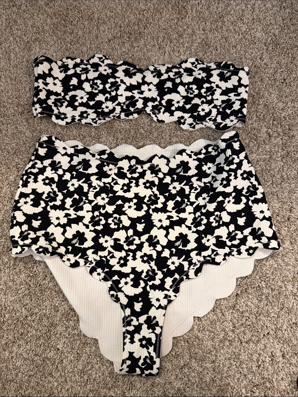 Marysia Swim Black & White Floral Scallop Bandeau Bikini size S